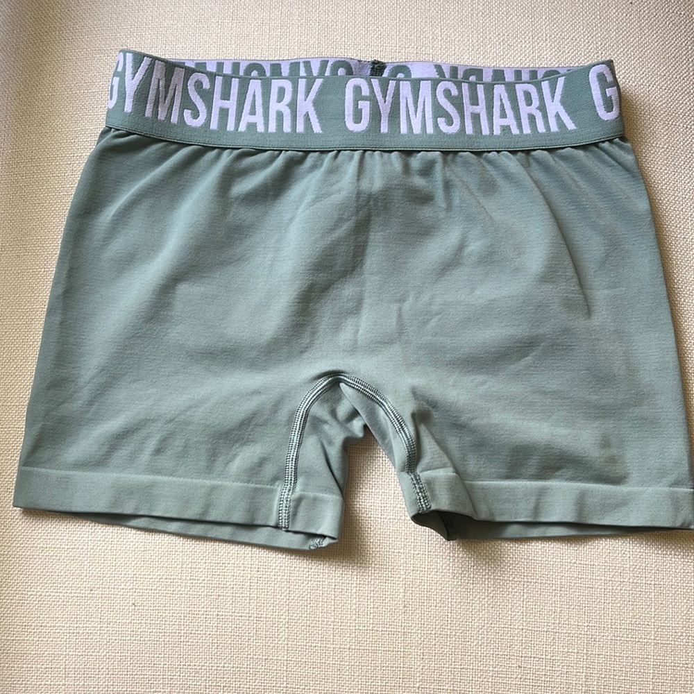 Gymshark women workout shorts size M